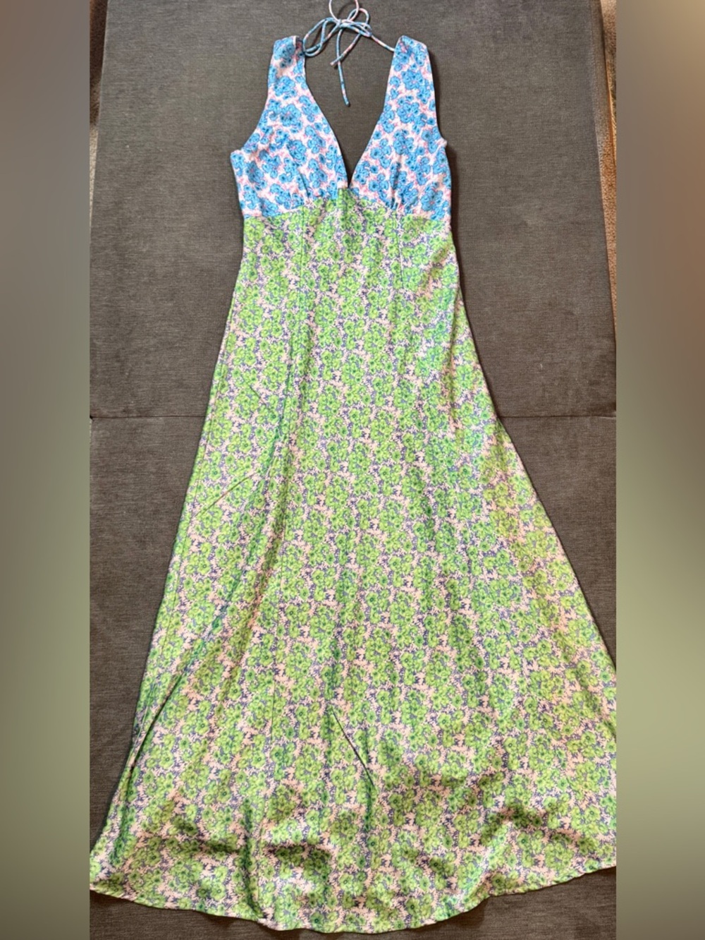 Floral Two-Tone Maxi Dress in Green and Blue {y1}